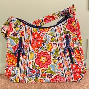 Vera Bradley Lisa B Shoulder Bag. “Hope Garden”. NWT